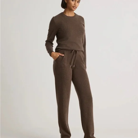 Quince Mongolian Cashmere Crewneck Sweater truffle brown size Sm never worn - Picture 7 of 7